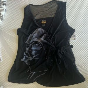Disney parks XXL Darth Vader black top